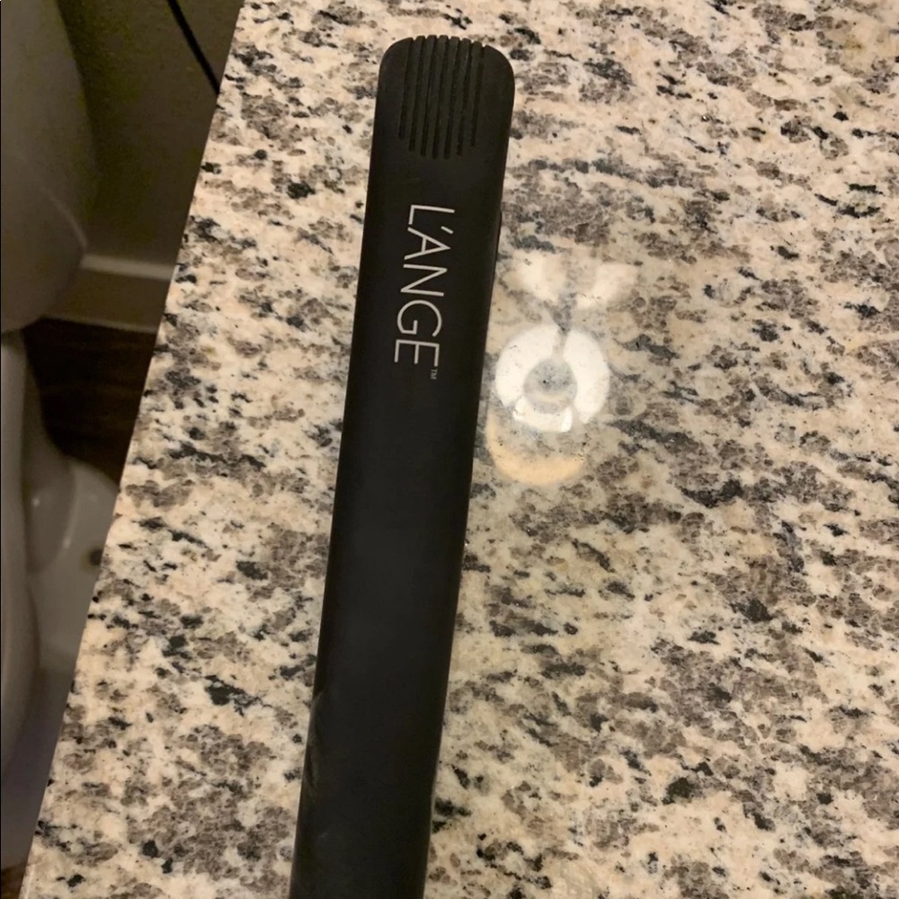 L’ange hair straightener